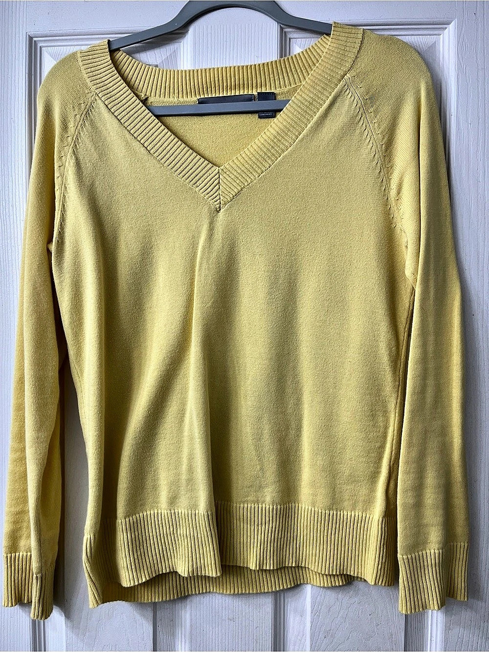 Liz Claiborne Yellow V-Neck Sweater 100% Cotton